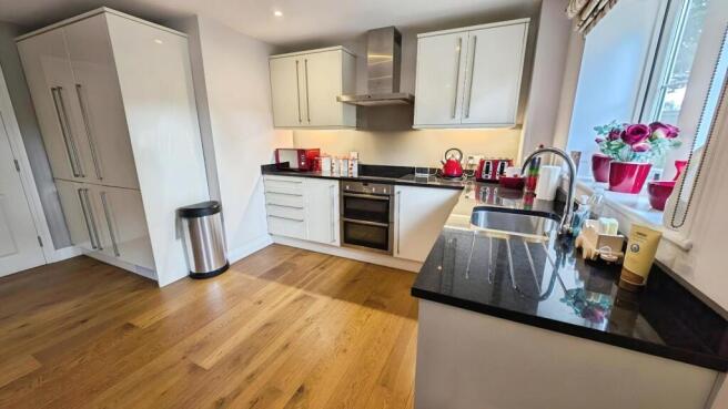 user_edited_photo-8bd5fd4c_user-edited-583ad459-17