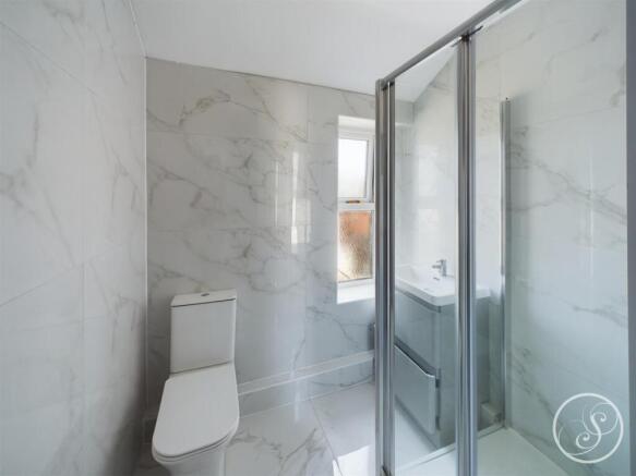 2 bed Flat to rent Image 7