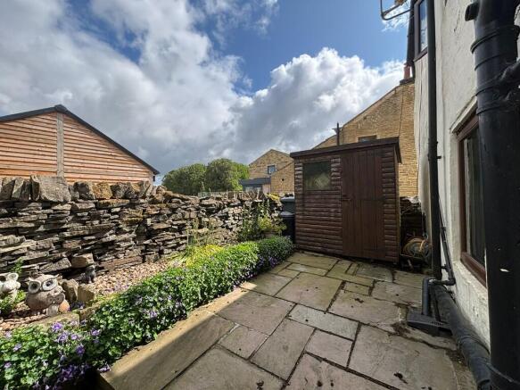 rear courtyard 2