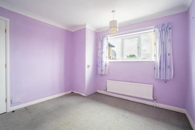 4 bed Semi-Detached for sale Image 10