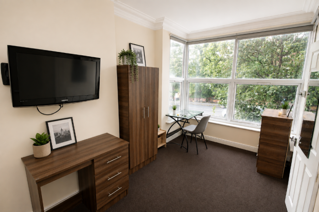 Bedroom/Office