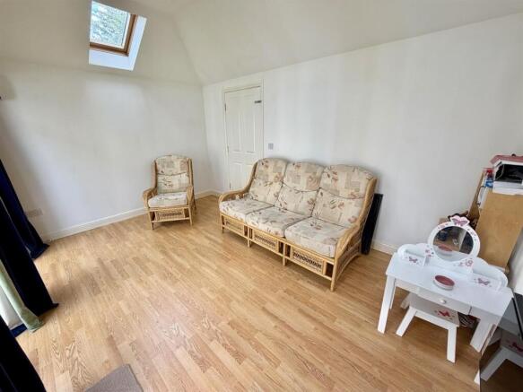 3 bed End of Terrace for sale Image 9