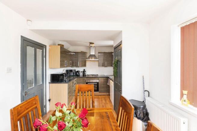 4 bed End of Terrace for sale Image 7