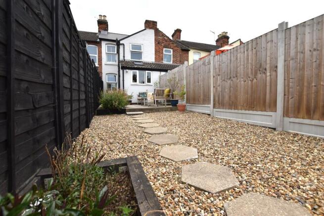 Crowhurst Road, St Marys, Colchester photo 5