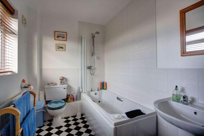 Family bathroom