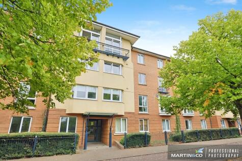 Messina House, Vellacott Close