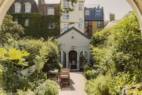 Cheyne Walk, Chelsea, London, SW10