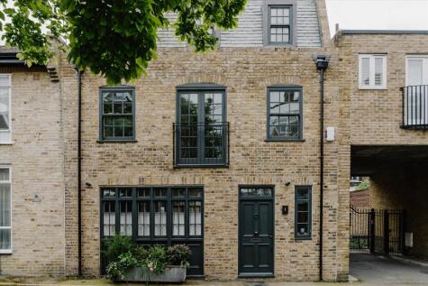 Boyne Terrace Mews, Holland Park, W11