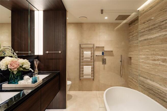 Principal Bathroom