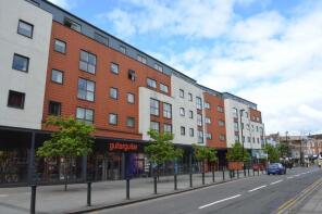 Flat 13, 4 6 Capitol Square, Church Street, Epsom KT17 4NP