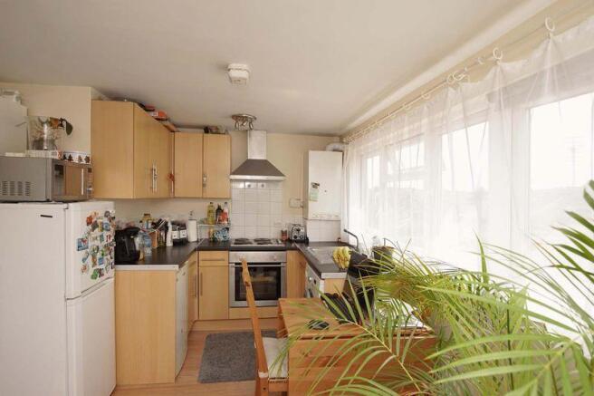 Lounge/Kitchen