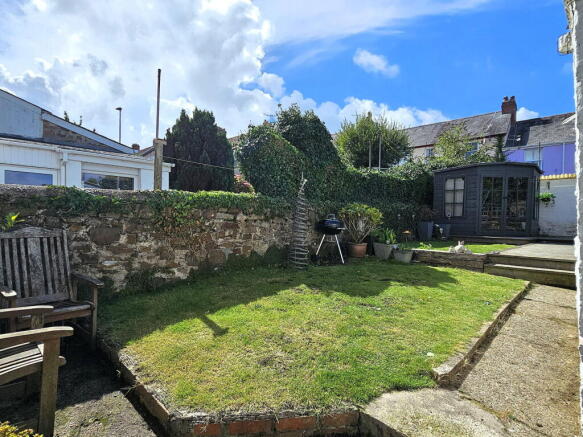 Photo 21