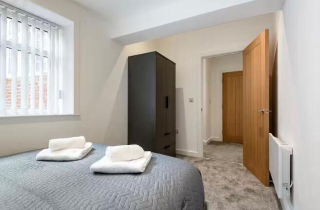 2 bed Apartment to rent Image 7