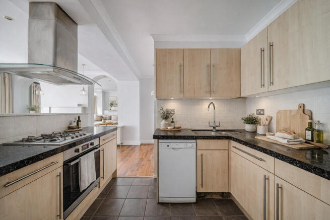 ChatGPT Image Mar...