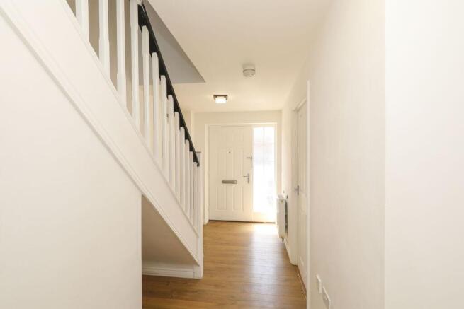 3 bed Semi-Detached for sale Image 5