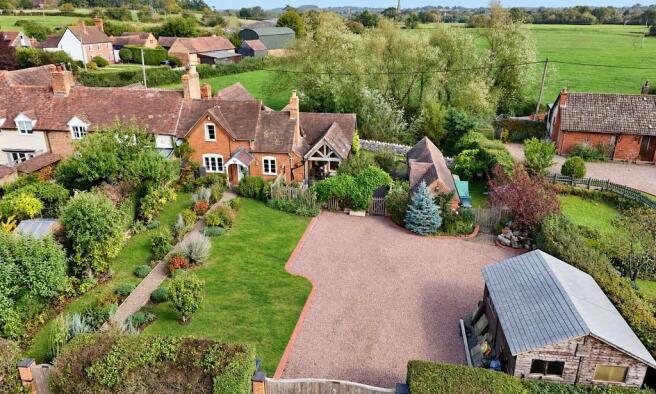 Willow Cottage, drive and outbuildings