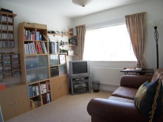 bedroom 3/study