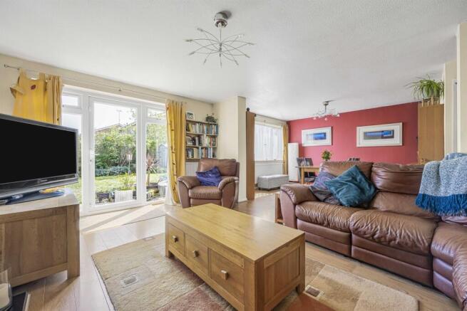 Living/Dining Room