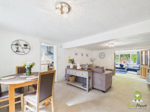 EweMove Estate Agents Basingstoke - Primrose Cotta