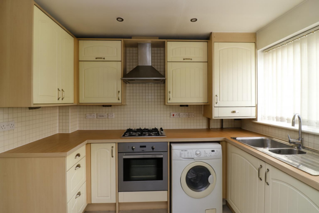 8 Becket Court Kitchen.png