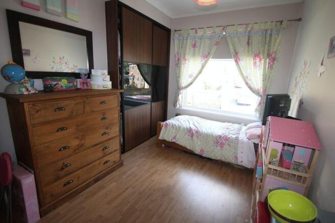 FRONT BEDROOM