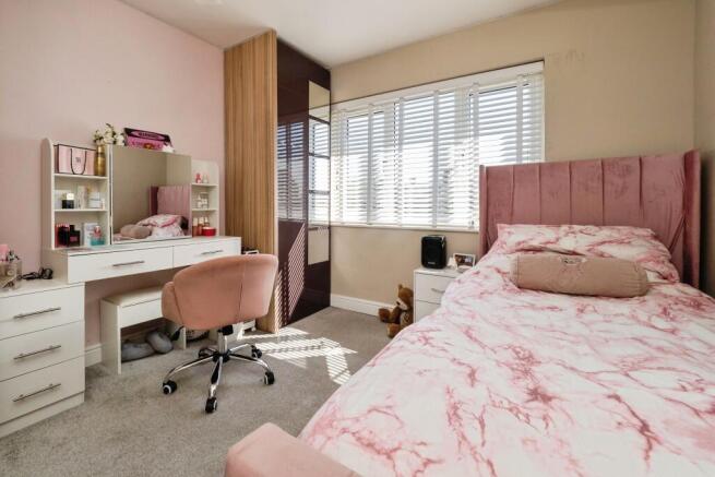 4 bed End of Terrace for sale Image 8