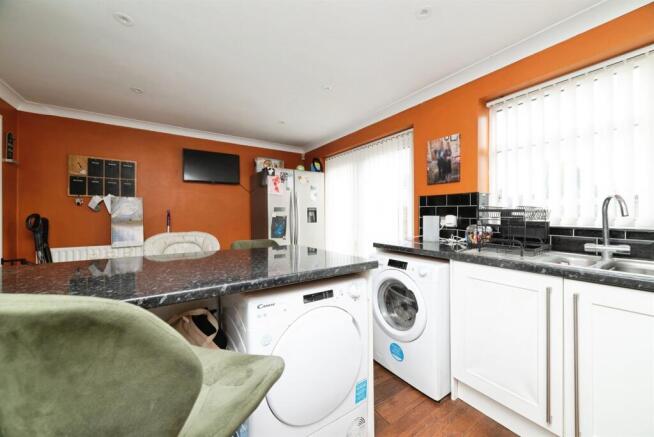 3 bed End of Terrace for sale Image 9