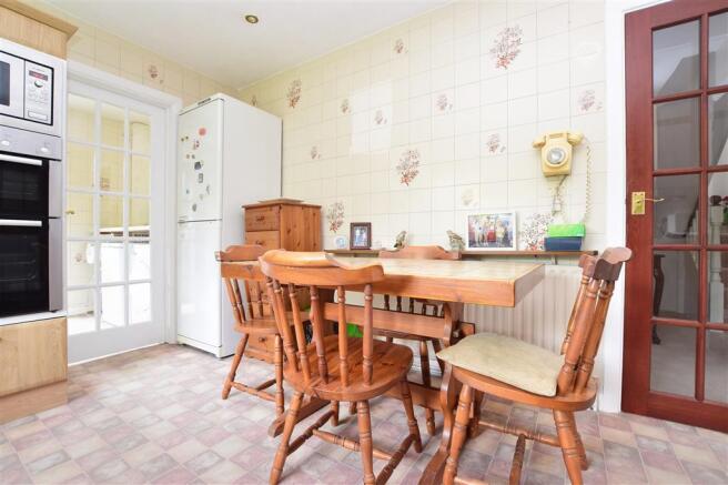 Kitchen / Breakfast Room