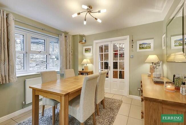Upper Lydbrook, Lydbrook, Gloucestershire. GL17 9LQ photo 4