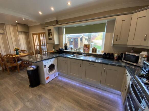 kitchen/ diner