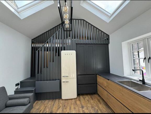 Annexe Lounge/kitchen