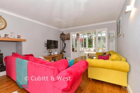 Snow Hill, Copthorne, West Sussex