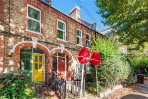 23, Hawarden Road, London E17 6NS