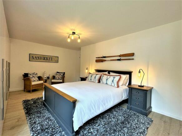 Master Bedroom in Wing with En-Suite Shower Room