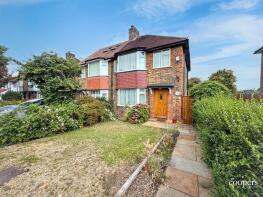61, The Fairway, Ruislip HA4 0SP