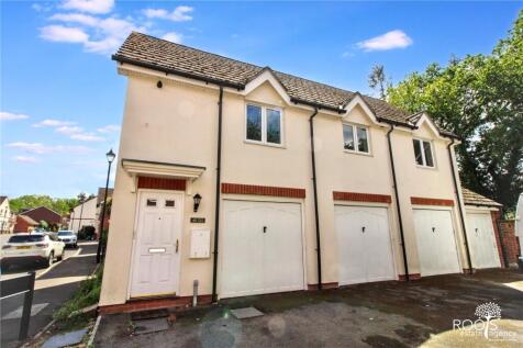 Mandarin Drive, Newbury, West Berkshire, RG14