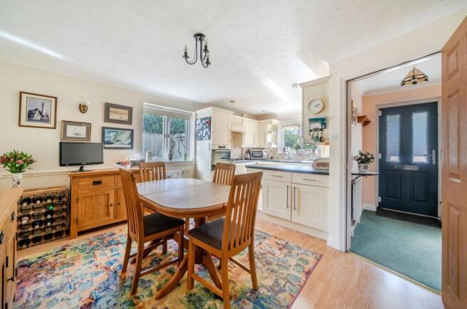 Kitchen/Breakfast Rm