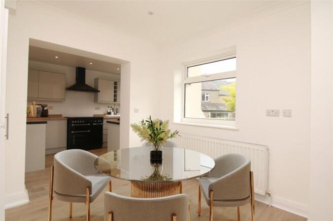 Kitchen/Dining