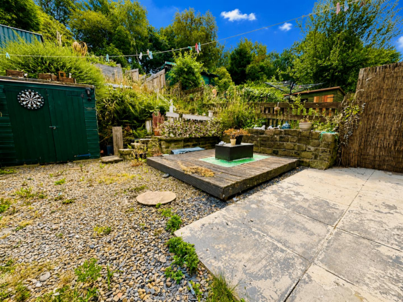2 bed Semi-Detached for sale Image 10