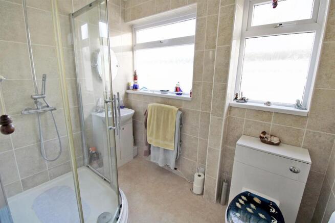 Shower Room.jpg