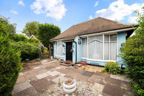 Bluehouse Lane, Oxted, RH8 0AA