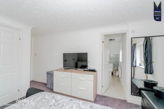 41, Redbourn Road, Bloxwich, Walsall, WS33XT-19.jp