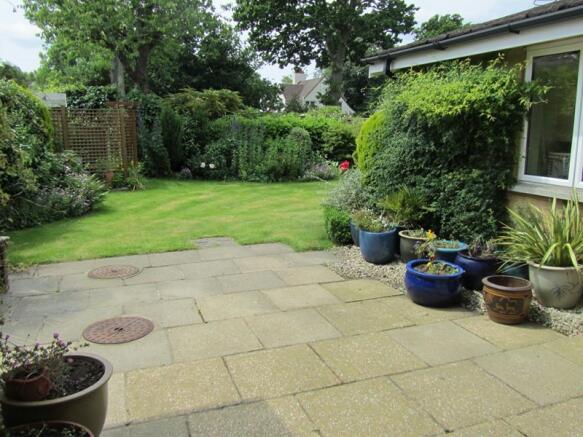 Photo 8