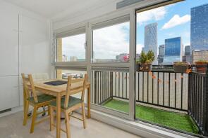 Flat 22, Mermaid Court, Rotherhithe Street, London SE16 5UB