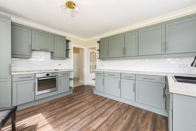 2 bed Detached Bungalow for sale Image 8