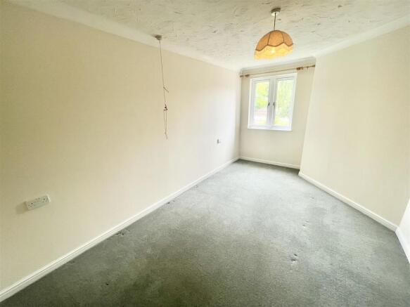 BEDROOM TWO :