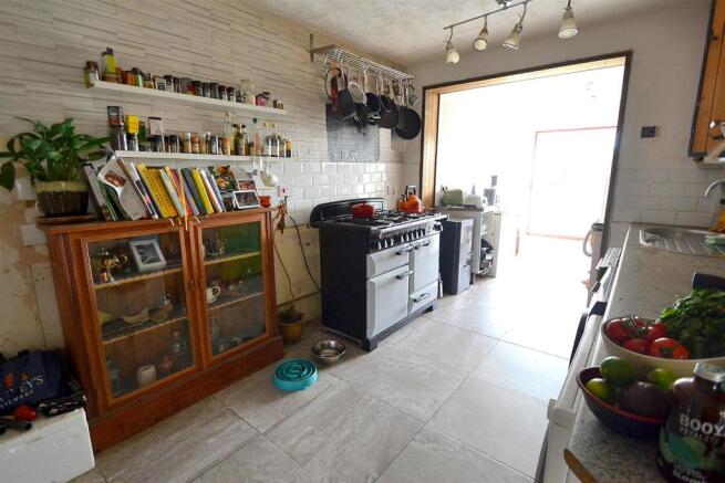SEAVIEWKITCHEN222.JPG