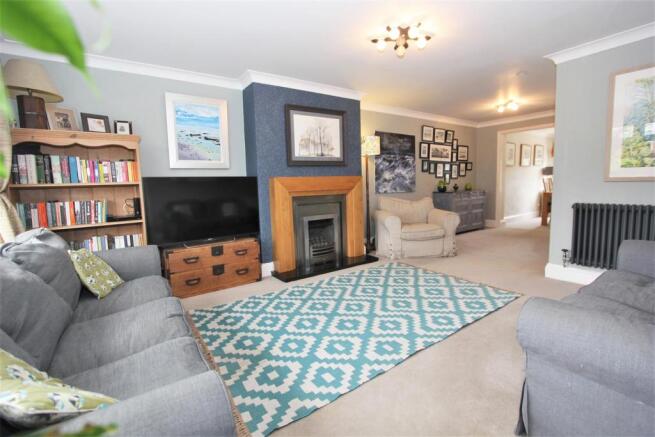 Living Room.jpg