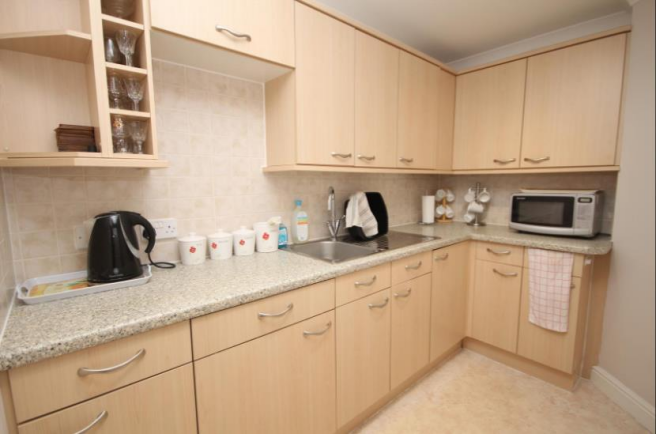 Communal Kitchen