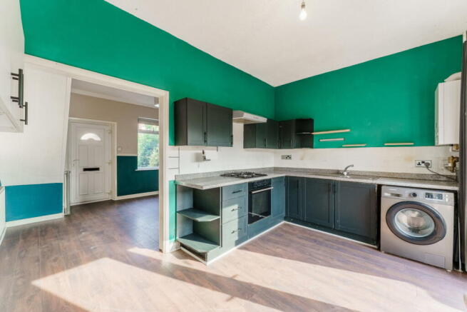 2 bed Terraced for sale Image 5
